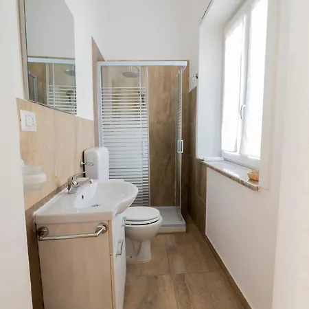 Bed & Breakfast Le Di Corte Sorbo Serpico